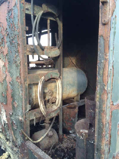 stuart15.jpg (165471 bytes)